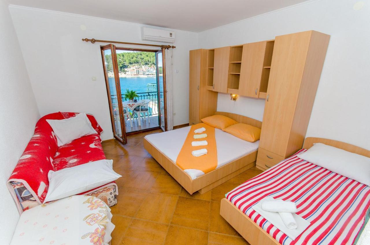 Apartments Moloco Drvenik  Dış mekan fotoğraf